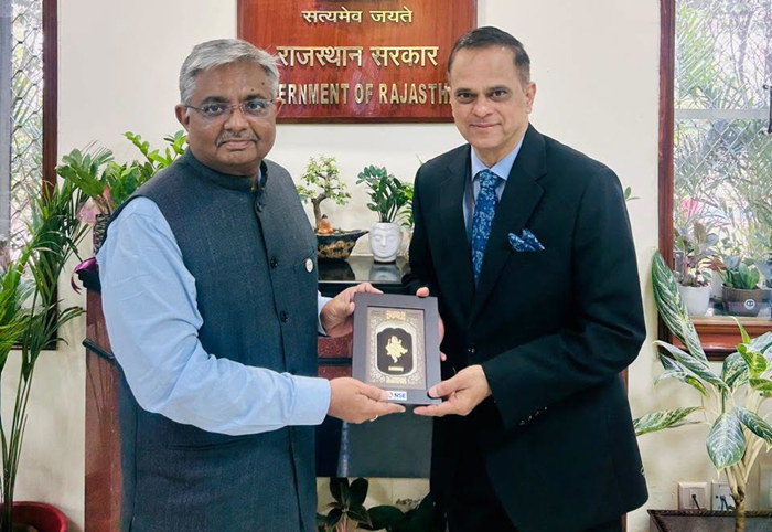 NSE Chief Regulatory Officer felicitates Rajasthan Chief Secretary